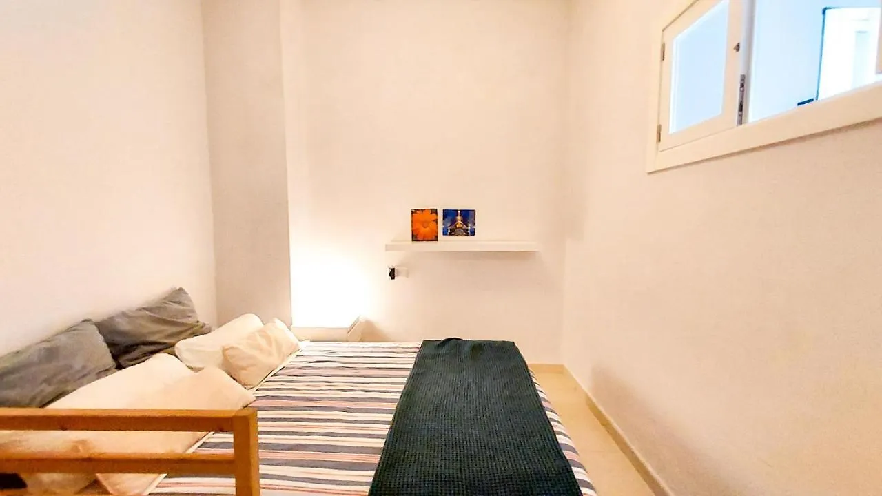 Apartment Street Teodosio - City Center Seville Spain